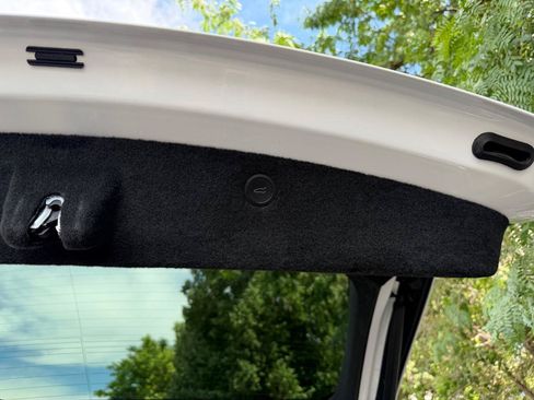 Used 2023 Tesla Model X AWD/4WD image 25