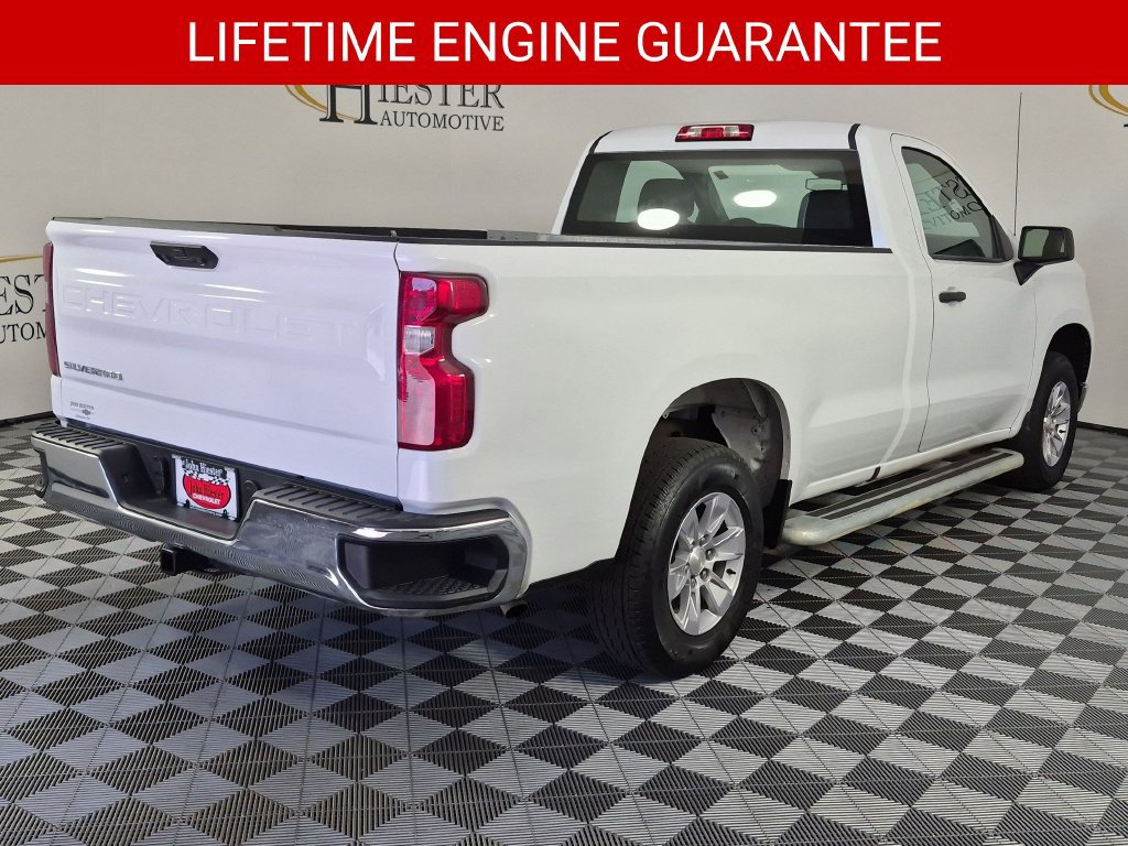 Certified 2025 Chevrolet Silverado 1500 W/T RWD image 4