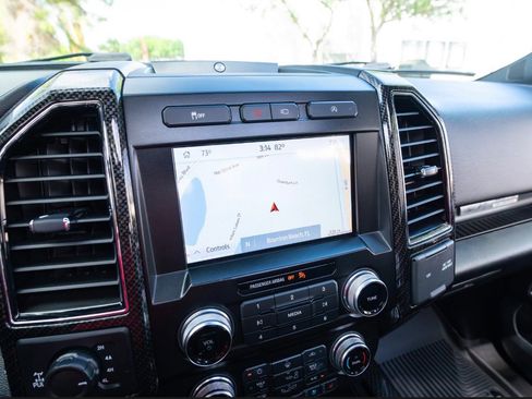 Used 2020 Ford F150 Lariat w/ Equipment Group 502A Luxury AWD/4WD image 15