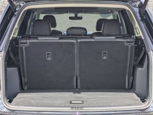 Certified 2023 Volkswagen Atlas SE w/ Panoramic Sunroof Package FWD image 13