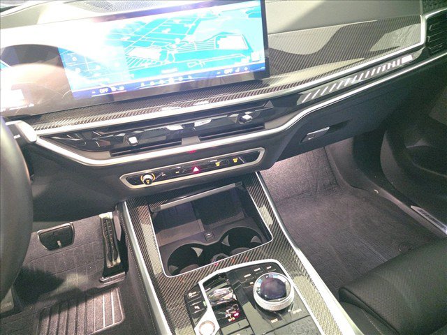 Used 2026 BMW X5 M60i AWD/4WD image 23