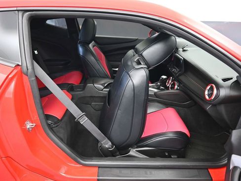 Used 2021 Chevrolet Camaro LT w/ RS Package image 37