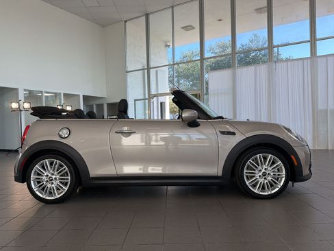Used 2024 MINI Cooper S FWD image 8