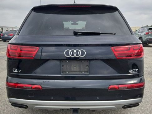 Used 2017 Audi Q7 3.0T Prestige image 7