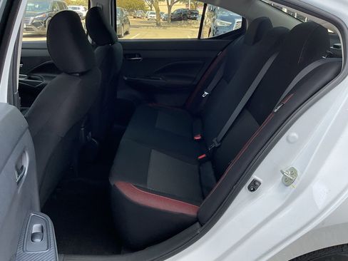 New 2025 Nissan Versa SR w/ Trunk Package image 14