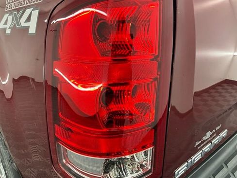 Used 2014 GMC Sierra 2500 SLT w/ SLT Convenience Package image 23