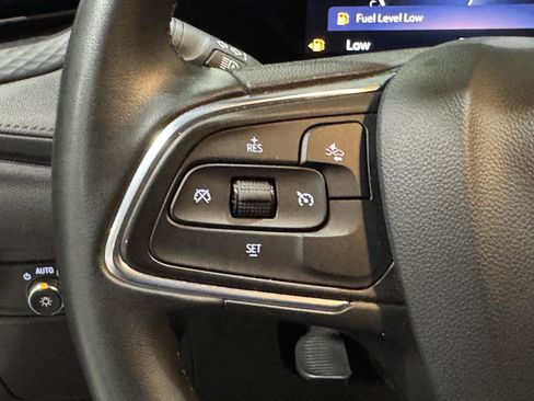 Used 2024 Buick Encore GX Sport Touring image 5