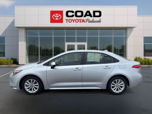 Certified 2025 Toyota Corolla LE w/ LE Premium Package FWD image 2