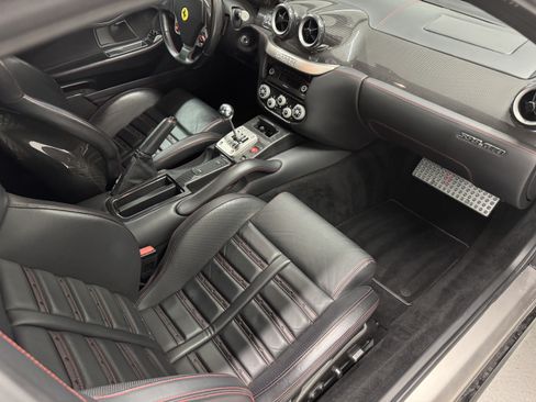 Used 2010 Ferrari 599 GTB Fiorano RWD image 12
