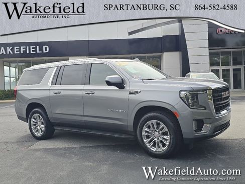 Used 2023 GMC Yukon XL SLE image 1