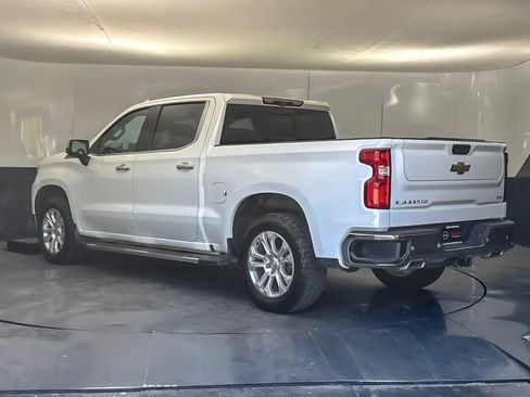 Used 2023 Chevrolet Silverado 1500 LTZ w/ Technology Package AWD/4WD image 5