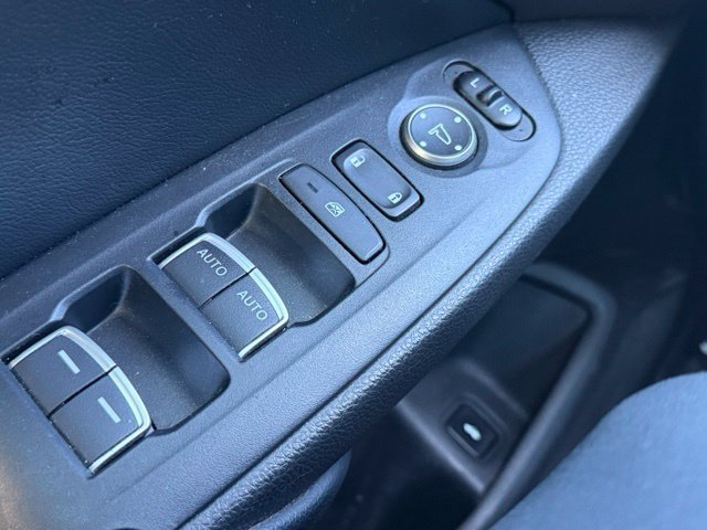 Used 2018 Honda Accord LX image 23