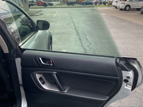 Used 2006 Subaru Outback 2.5i Special Edition image 19