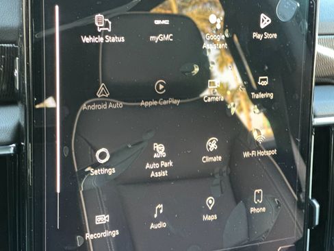 New 2026 GMC Yukon XL Elevation image 19