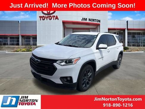 Used 2021 Chevrolet Traverse RS w/ LPO, Floor Liner Package AWD/4WD image 2