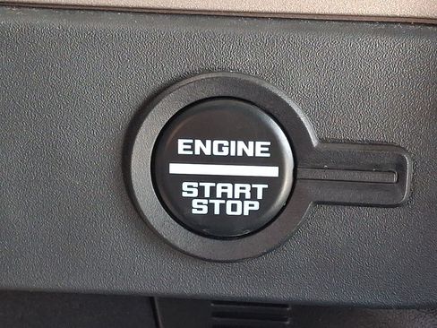 Certified 2025 Ford Bronco Outer Banks AWD/4WD image 23