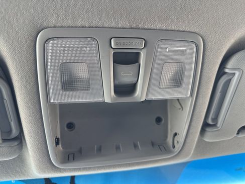 Used 2013 Hyundai Elantra Limited w/ Technology Pkg image 25