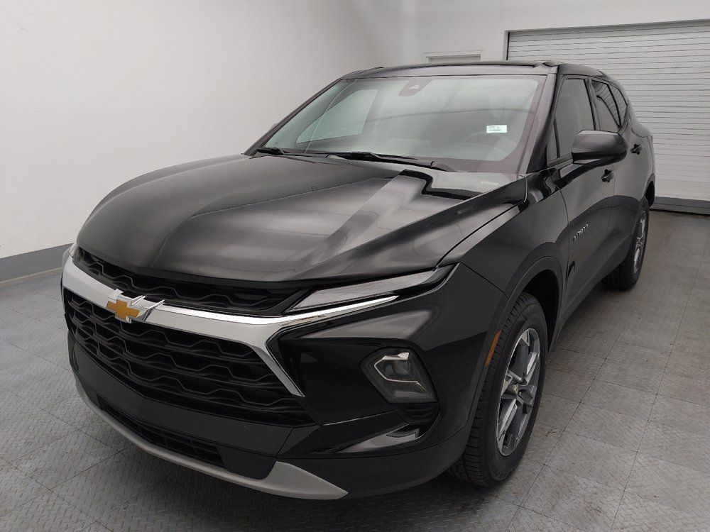 Used 2025 Chevrolet Blazer LT FWD image 15