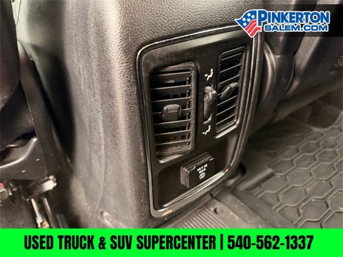 Used 2011 Dodge Durango Crew image 17