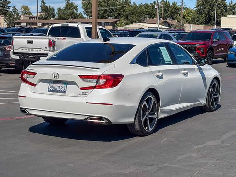 Used 2021 Honda Accord Sport image 4