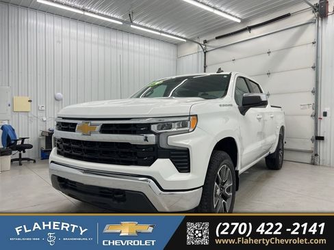 Used 2024 Chevrolet Silverado 1500 LT image 6