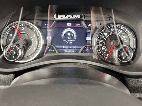 Used 2024 RAM 2500 Big Horn w/ Safety Group image 18