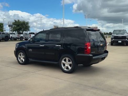 Used 2012 Chevrolet Tahoe LT w/ Texas Edition RWD image 6