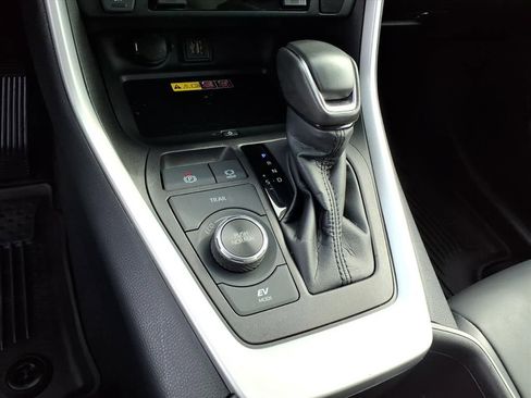 Certified 2023 Toyota RAV4 XLE Premium image 14