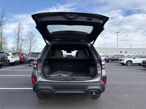 New 2026 Subaru Forester Premium w/ Base/Premium Plus Package image 11