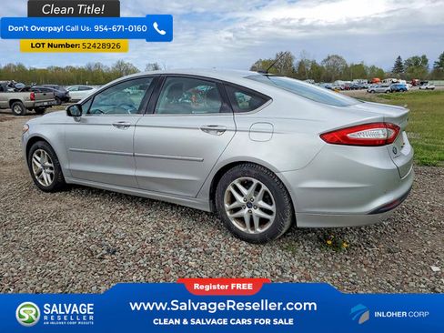 Used 2013 Ford Fusion SE FWD image 3