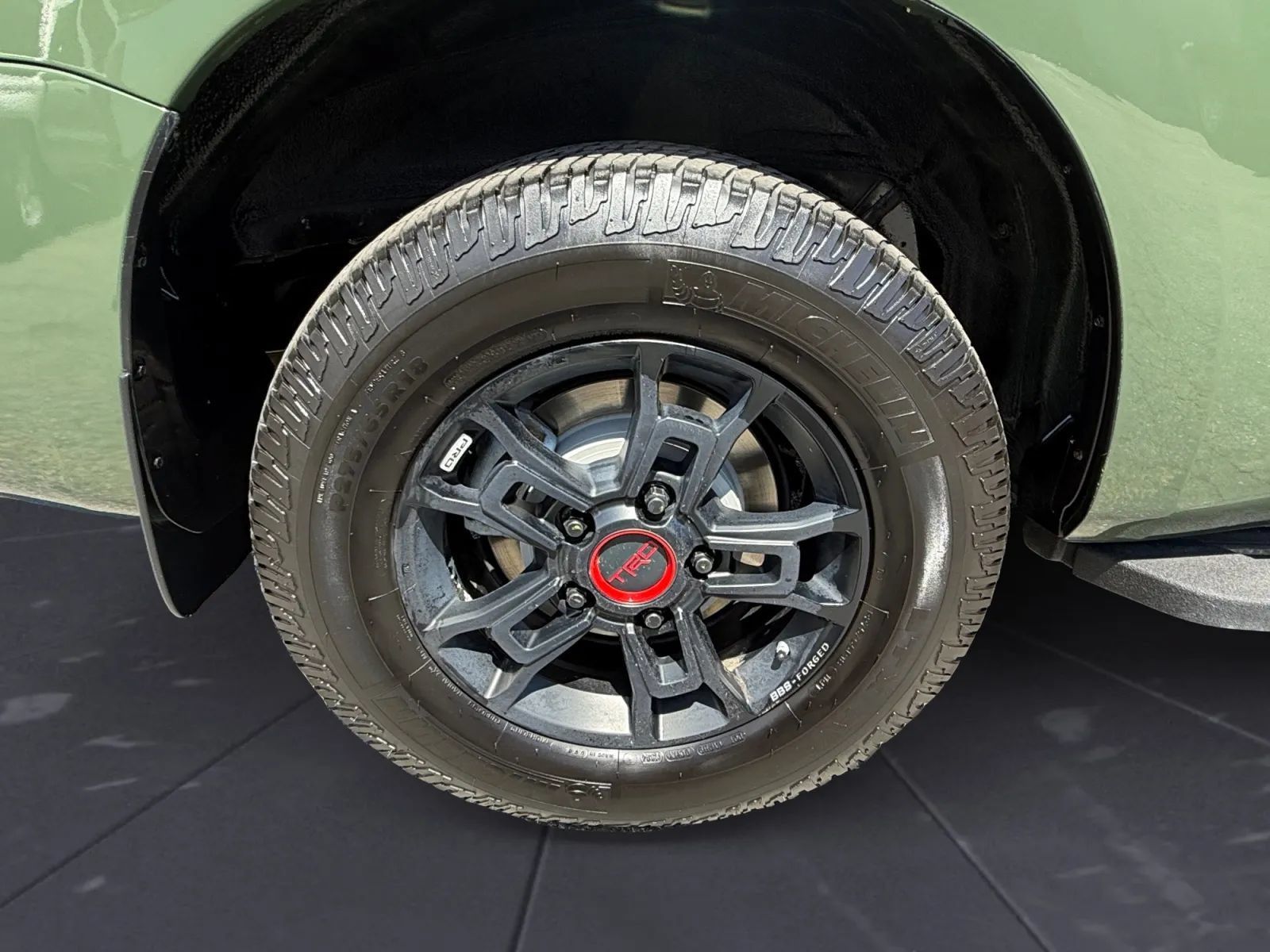 Used 2020 Toyota Sequoia TRD Pro AWD/4WD image 33