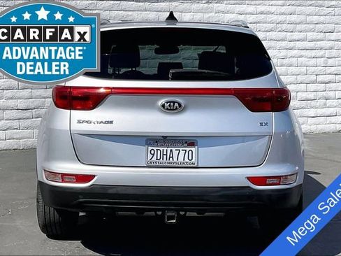 Used 2017 Kia Sportage EX w/ EX Premium Package FWD image 3