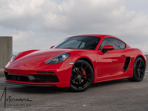 Used 2019 Porsche 718 Cayman GTS image 3