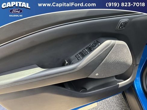 Used 2025 Ford Mustang Mach-E Premium AWD/4WD image 20