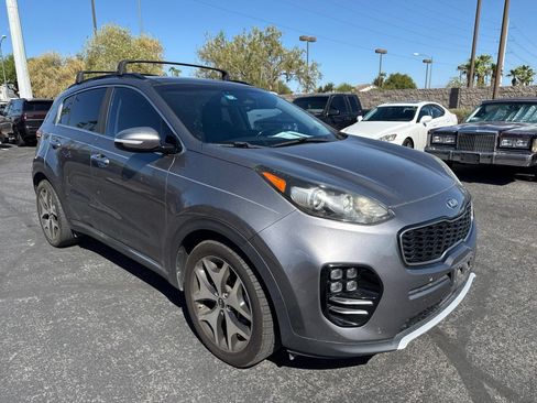 Used 2018 Kia Sportage SX FWD image 3