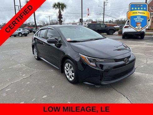 Certified 2025 Toyota Corolla LE FWD image 3