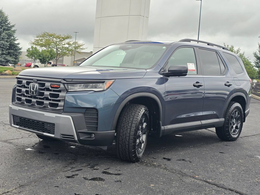 New 2026 Honda Pilot TrailSport image 4
