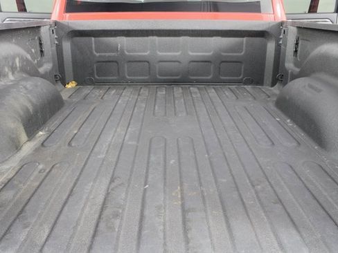 Used 2024 RAM 2500 Big Horn w/ Bed Utility Group image 17