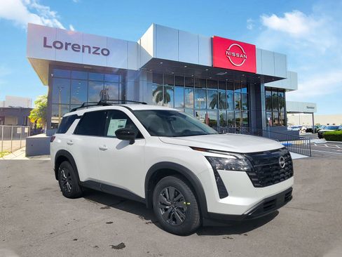 New 2026 Nissan Pathfinder SV image 3