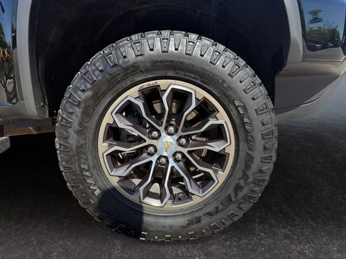 Used 2022 Chevrolet Colorado ZR2 AWD/4WD image 29