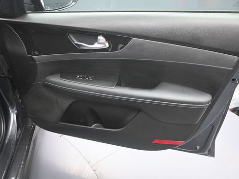 Certified 2023 Kia Forte GT-Line w/ GT-Line Premium Package FWD image 37