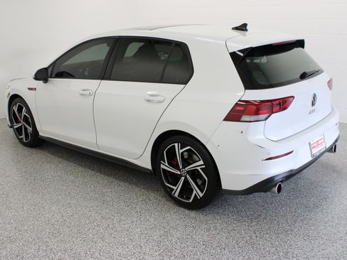 Used 2024 Volkswagen GTI SE FWD image 9