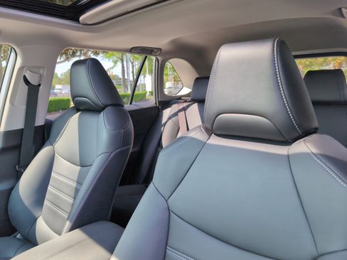 Certified 2022 Toyota RAV4 XLE Premium image 41