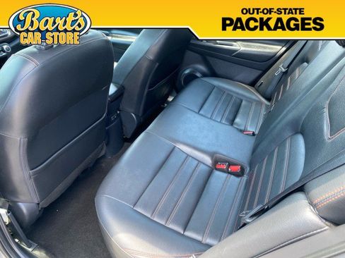 Used 2020 Nissan Kicks SR w/ SR Premium Package FWD image 20