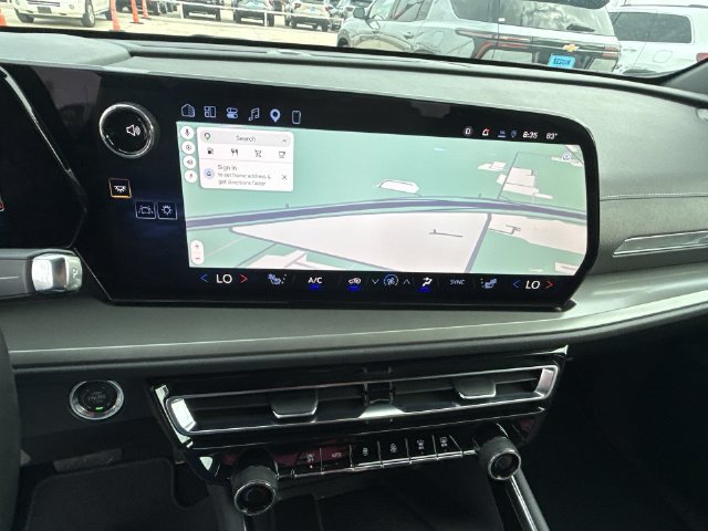 Certified 2026 Chevrolet Traverse LT w/ Driver Confidence Package FWD image 14