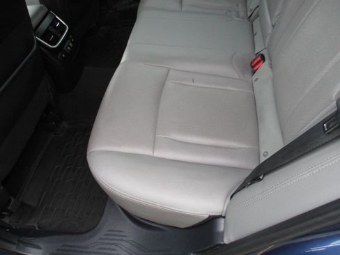 Used 2020 Subaru Legacy Limited w/ Popular Package #3 image 6