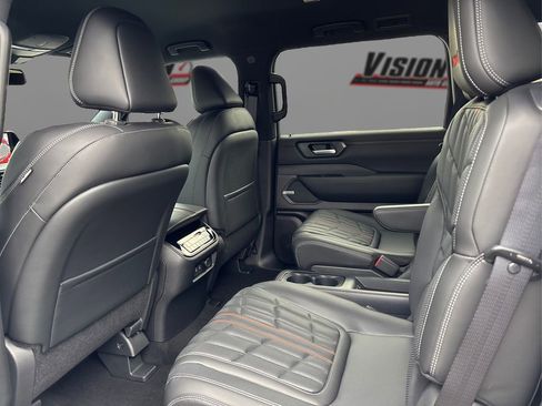 New 2026 Nissan Armada PRO-4X w/ Captain's Chari Seat Package image 10