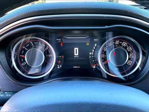 Used 2015 Dodge Challenger SXT w/ Driver Convenience Group image 12