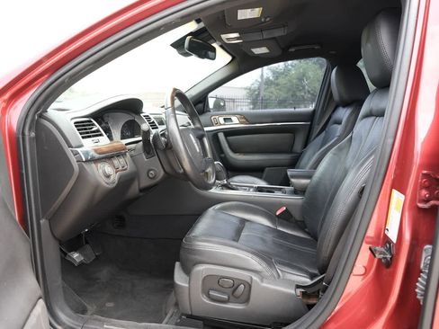 Used 2011 Lincoln MKS FWD image 15