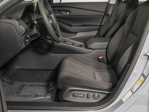 Used 2025 Honda Accord SE image 23